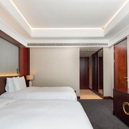 Doubletree By Hilton Shanghai Jing'An Екстериор снимка