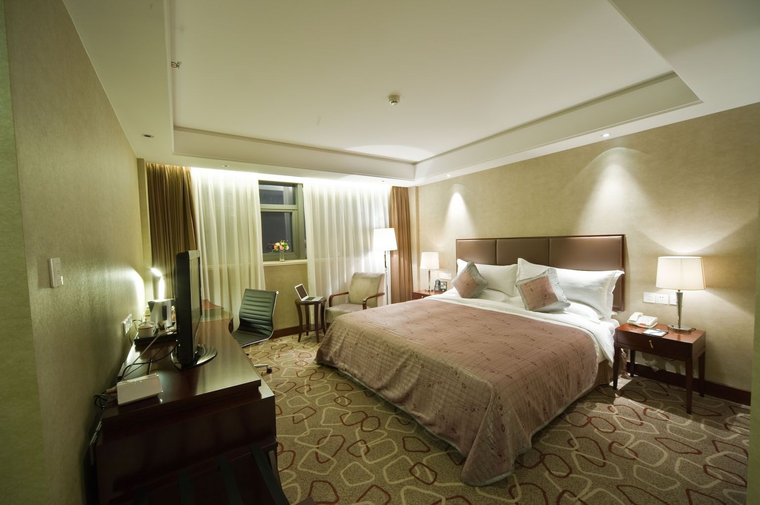 Doubletree By Hilton Shanghai Jing'An Екстериор снимка