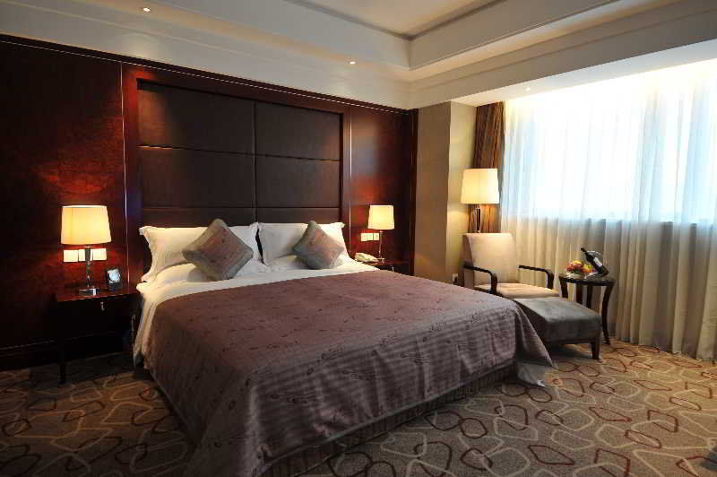 Doubletree By Hilton Shanghai Jing'An Екстериор снимка