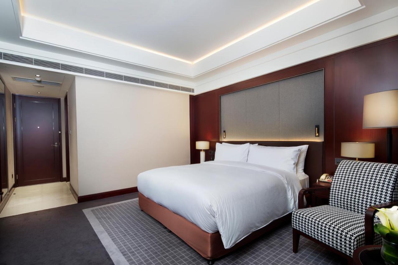 Doubletree By Hilton Shanghai Jing'An Екстериор снимка