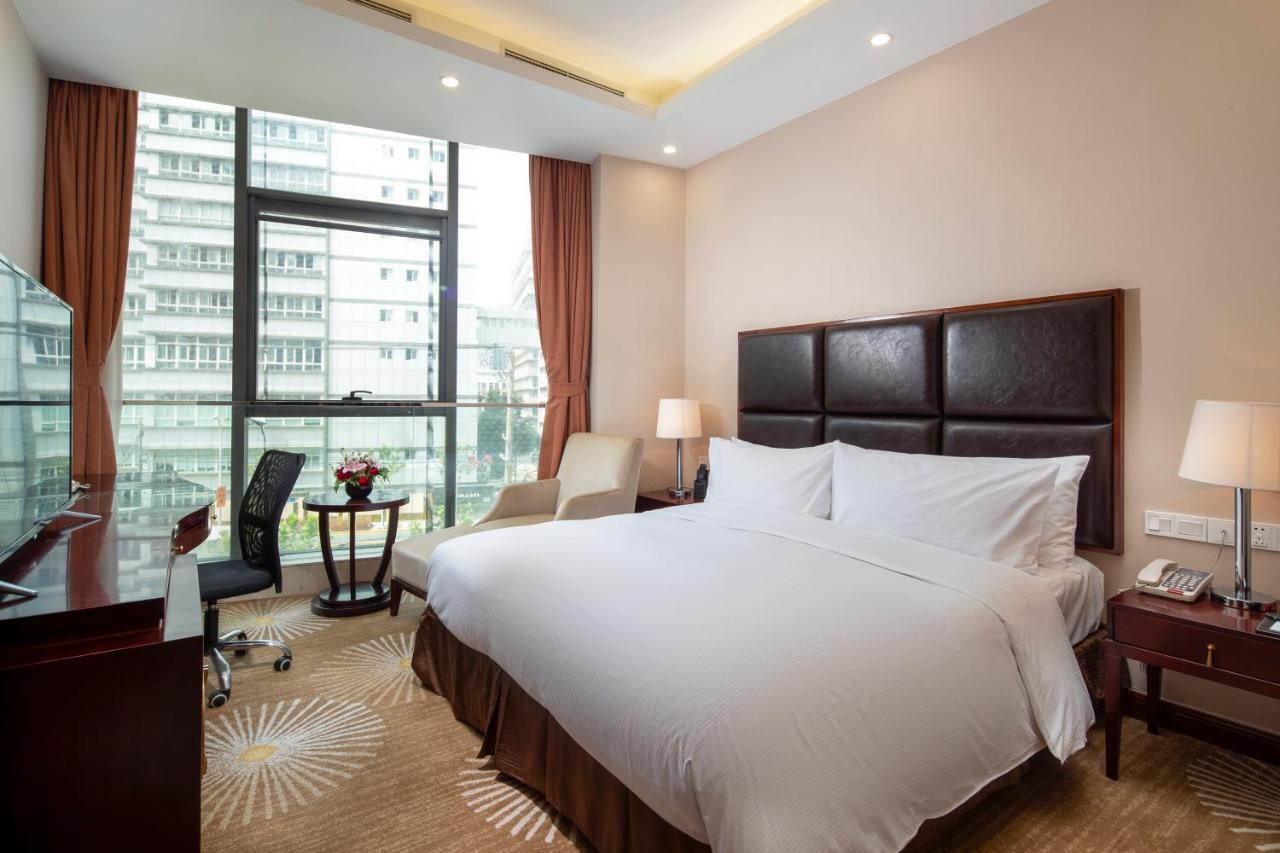 Doubletree By Hilton Shanghai Jing'An Екстериор снимка